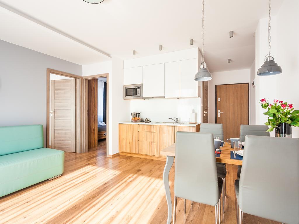 Marina Plaza Apartamenty Ястарня Экстерьер фото